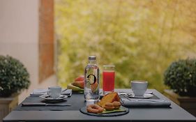Opera35 Boutique Hotel